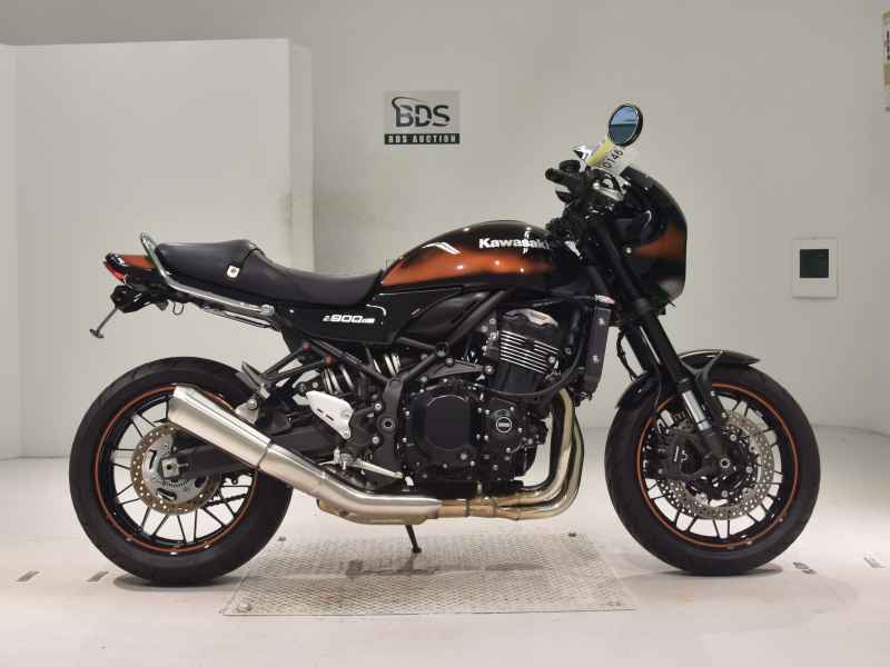 Kawasaki Z900RS Cafe 2021