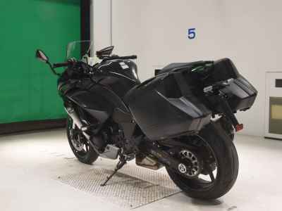 Kawasaki Ninja 1000SX 2023