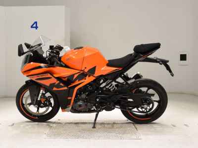 Kawasaki RC390 2022