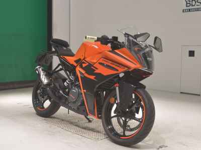 Kawasaki RC390 2022