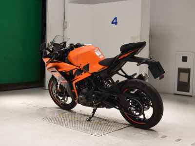 Kawasaki RC390 2022