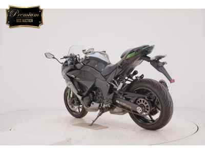 Kawasaki Ninja 1000SX 2023