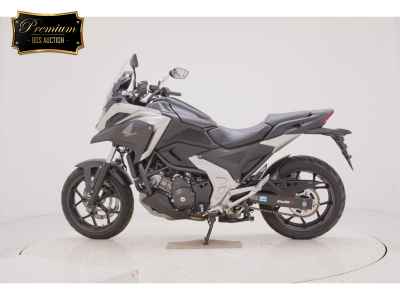 Honda NC750X 2022