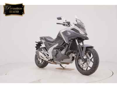 Honda NC750X 2022