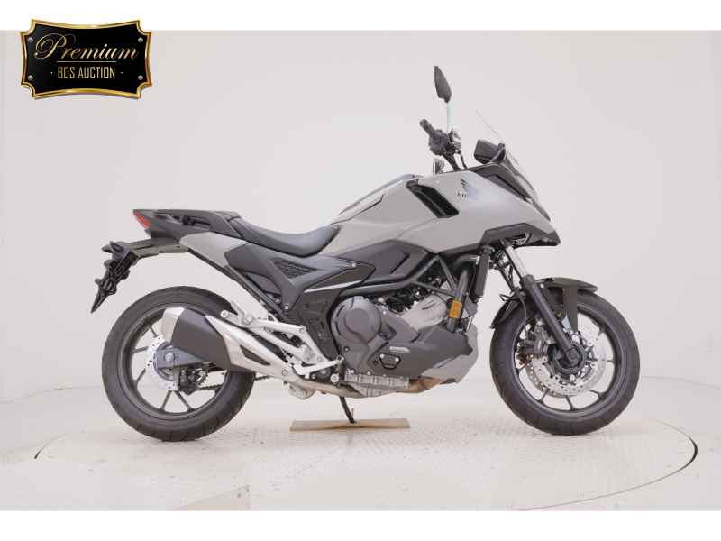 Honda NC750X DCT 2025