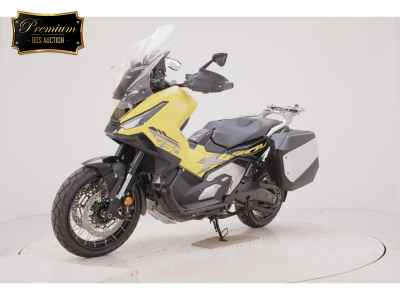 Honda X-Adv 750 2025