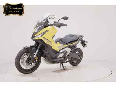 Honda X-Adv 750 2025