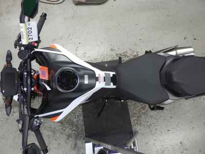 KTM 890 Duke R 2023