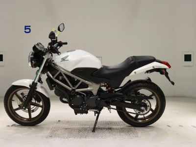 Honda VTR250 2017
