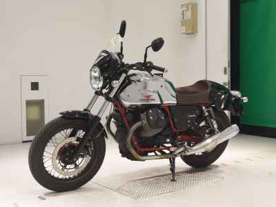 Moto Guzzi V7 Racer 2014