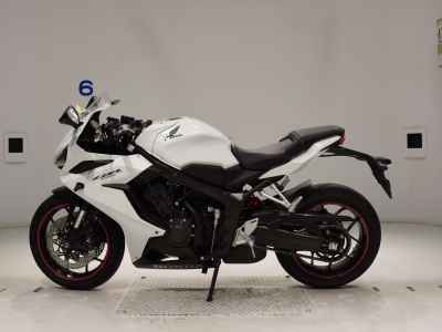 Honda CBR650R 2023
