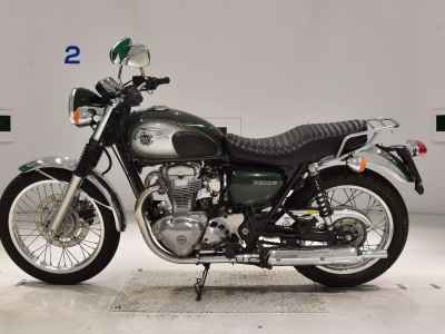 Kawasaki W800 2011
