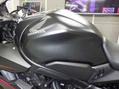 Honda CB650R 2025