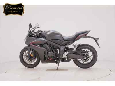 Honda CB650R 2025