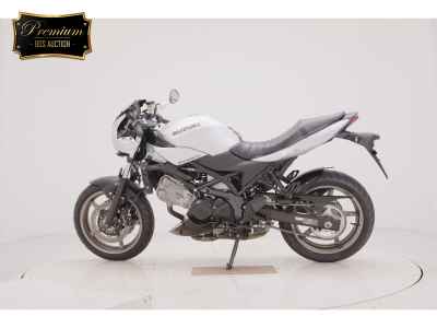 Suzuki SV650X 2023