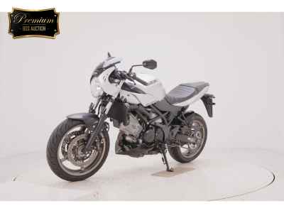Suzuki SV650X 2023
