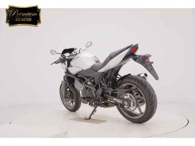 Suzuki SV650X 2023