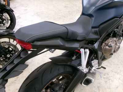 Honda CB650R 2023