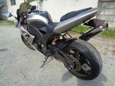 Kawasaki Ninja ZX-10R 2006