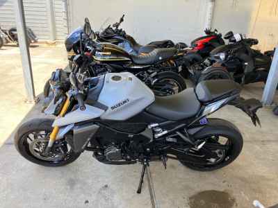 Suzuki GSX-S1000 2023