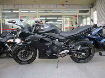 Kawasaki Ninja 400R 2011