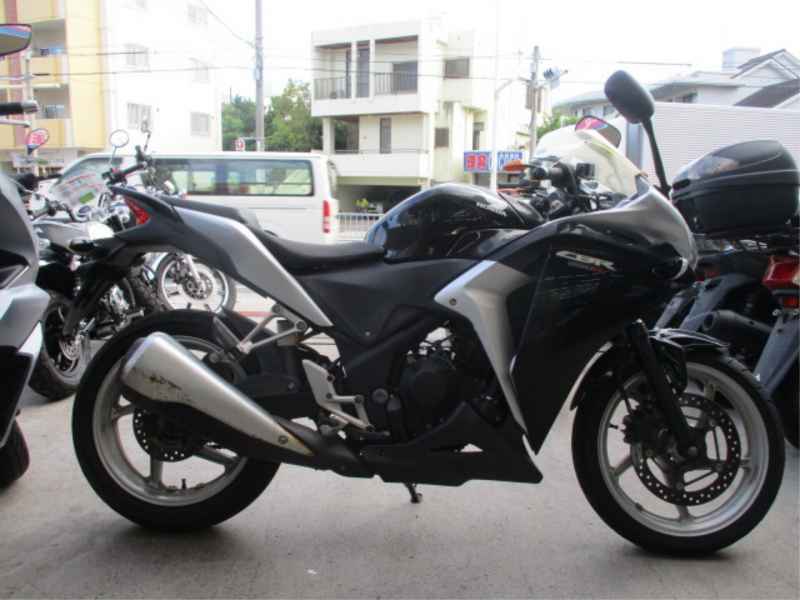 Honda CBR250R 2011