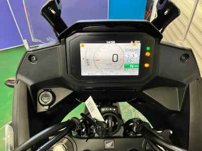 Honda Transalp 750 2024