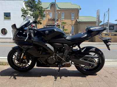 Yamaha YZF-R7 2022