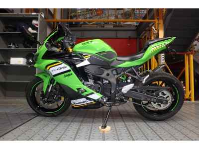 Kawasaki Ninja ZX-4RR KRT E 2024