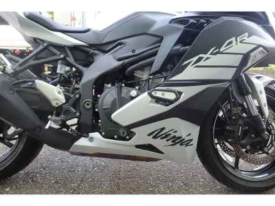 Kawasaki Ninja ZX-4R SE 2024