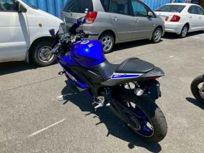Yamaha YZF-R25 2020