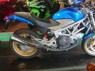 Honda VTR250 2009