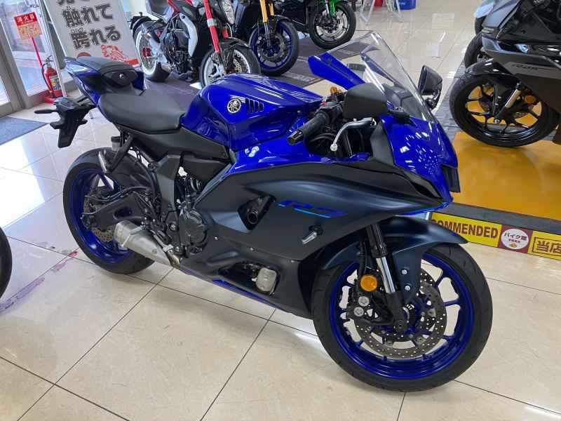 Yamaha YZF-R7 2023