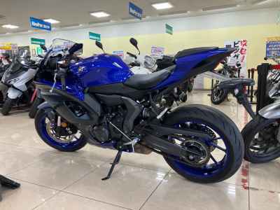 Yamaha YZF-R7 2023