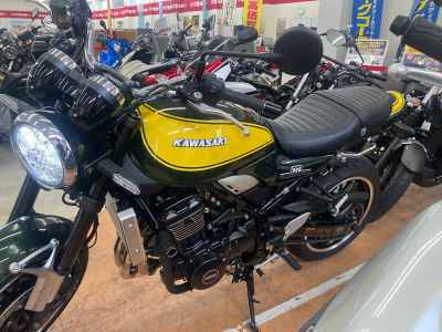 Kawasaki Z900RS 2024