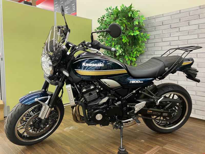 Kawasaki Z900RS 2023