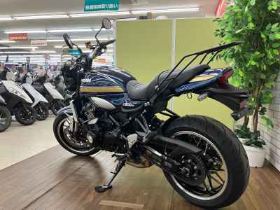 Kawasaki Z900RS 2023