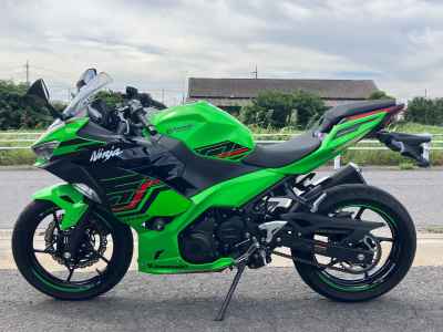 Kawasaki Ninja 400 2022