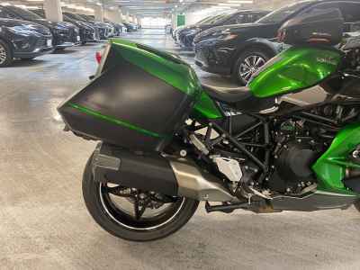 Kawasaki Ninja H2 SX 2022