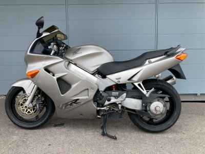 Honda VFR800F 2000