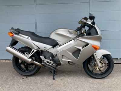 Honda VFR800F 2000