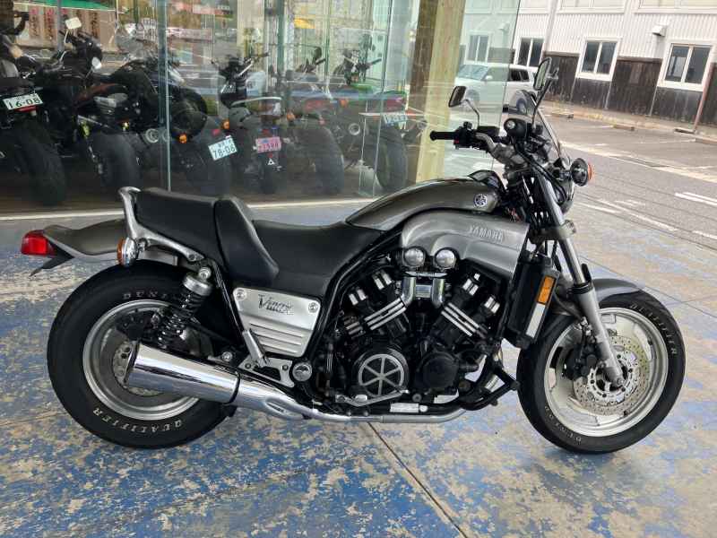 Yamaha V-Max 1200 2002