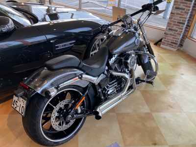 Harley-Davidson Street Bob FXDB1580 2013