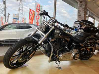 Harley-Davidson Street Bob FXDB1580 2013