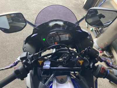 Yamaha YZF-R25 2015