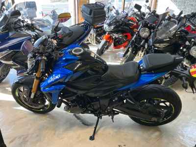 Suzuki GSX-S750 2023