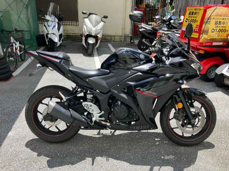 Yamaha YZF-R25 2018