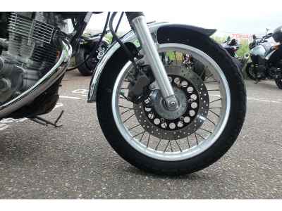 Yamaha SR400 2016