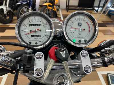 Yamaha SR400 2021