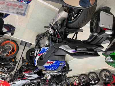BMW S1000XR 2019